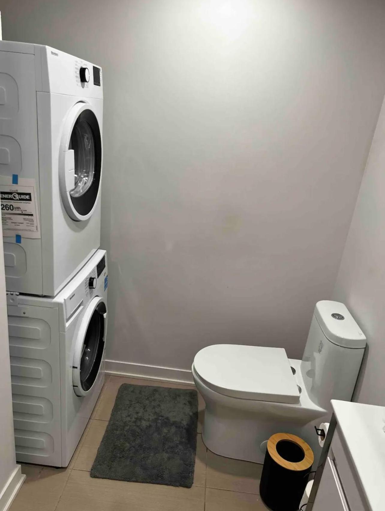 Condo In The Heart Of Downtown מונטריאול מראה חיצוני תמונה
