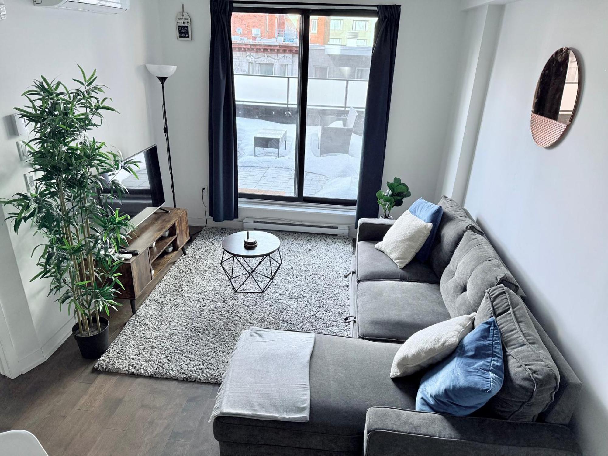 Condo In The Heart Of Downtown מונטריאול מראה חיצוני תמונה